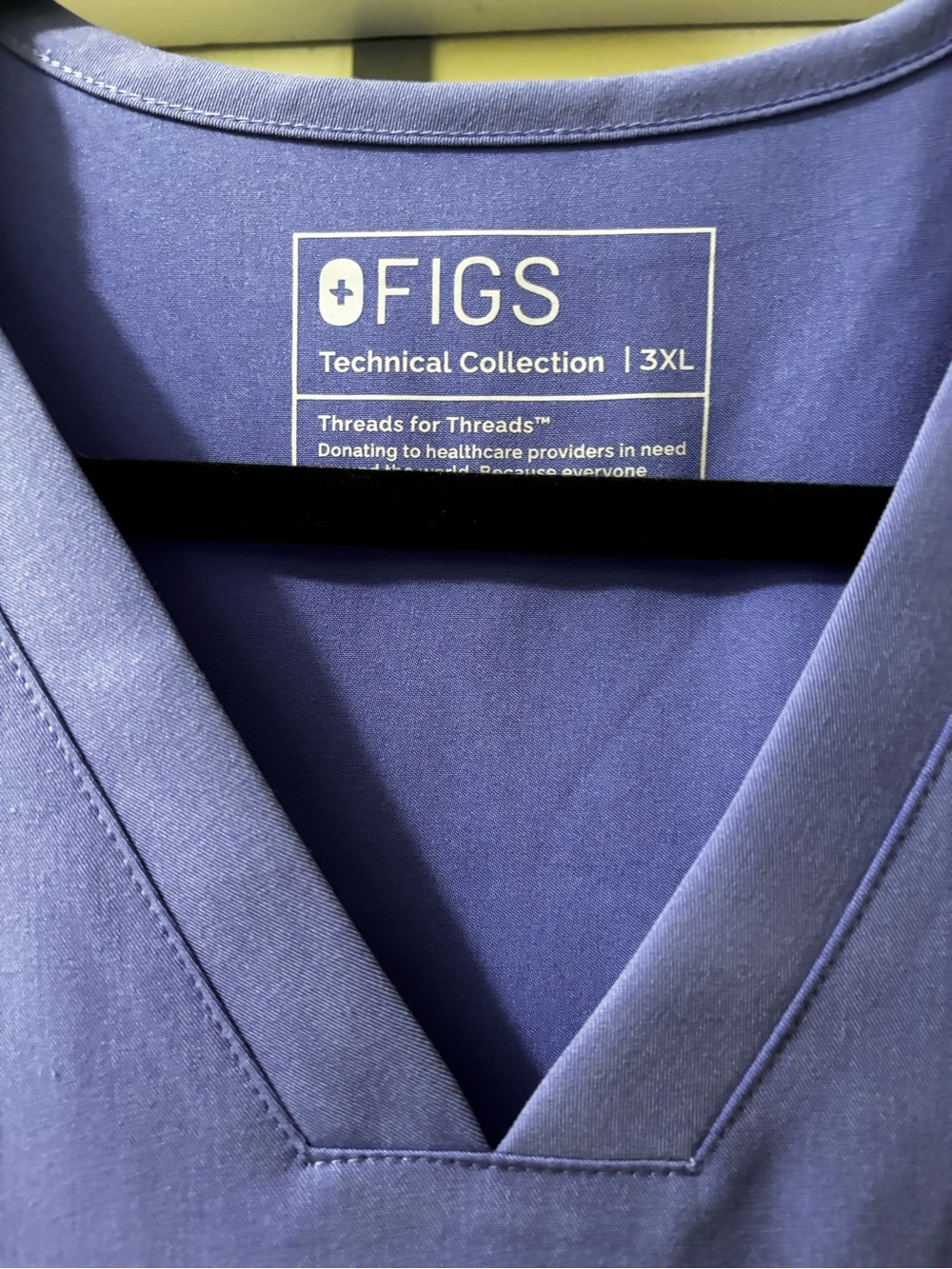 FIGS Casma ScrubTop Women’s Technical V-Neck Shirt in Purple (limited color)
